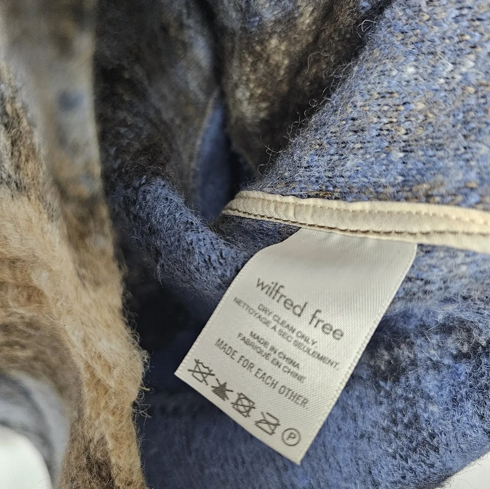 Aritzia Wilfred Ganna Jacket Wool Long Plaid Blue Brown Black Shacket Size 2XL - Picture 9 of 9